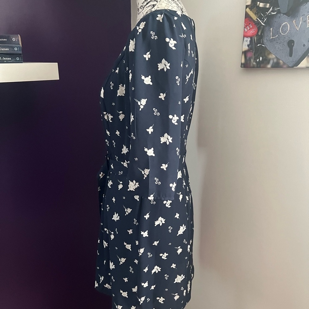 Trixxi Long Sleeve Dress NWT - Picture 6 of 12